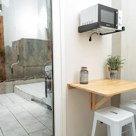 Apartamento πανεπιστήμιο - έκθεση- τούρκικο προξενείο