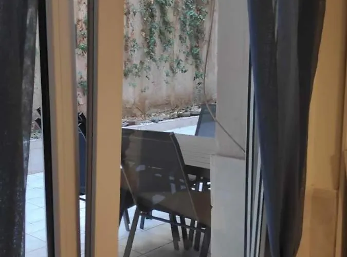 πανεπιστήμιο - έκθεση- τούρκικο προξενείο Appartement Thessaloniki