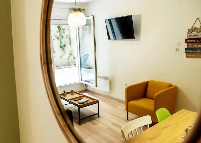 Appartement πανεπιστήμιο - έκθεση- τούρκικο προξενείο Thessalonique